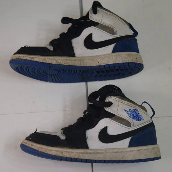 Nike Air Jordan 1 Royal Black Toe Mid SE PS Kid's Size 11C - Picture 4 of 7